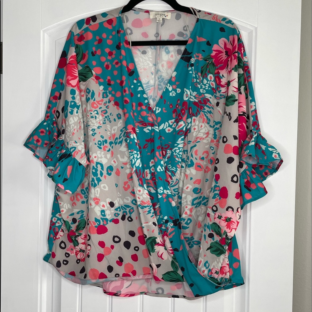 Umgee s/s Floral Crossover Top Size XL